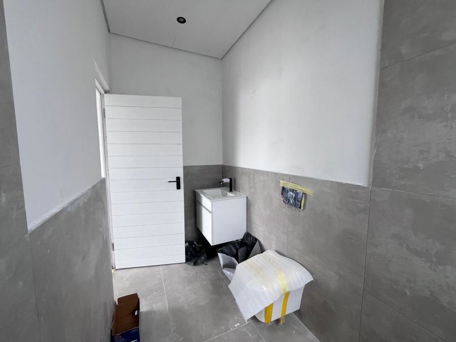 3 Bedroom Property for Sale in Sandown Western Cape